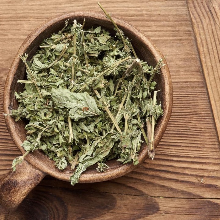 Мелисса трава (лимонник трава)
